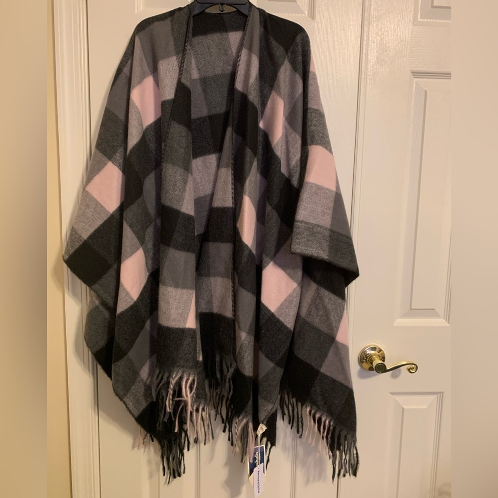 NWT Shawl